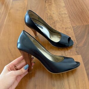 Nine West Black Leather Peep-Toe Pumps with Wooden Brown Stacked Heel
